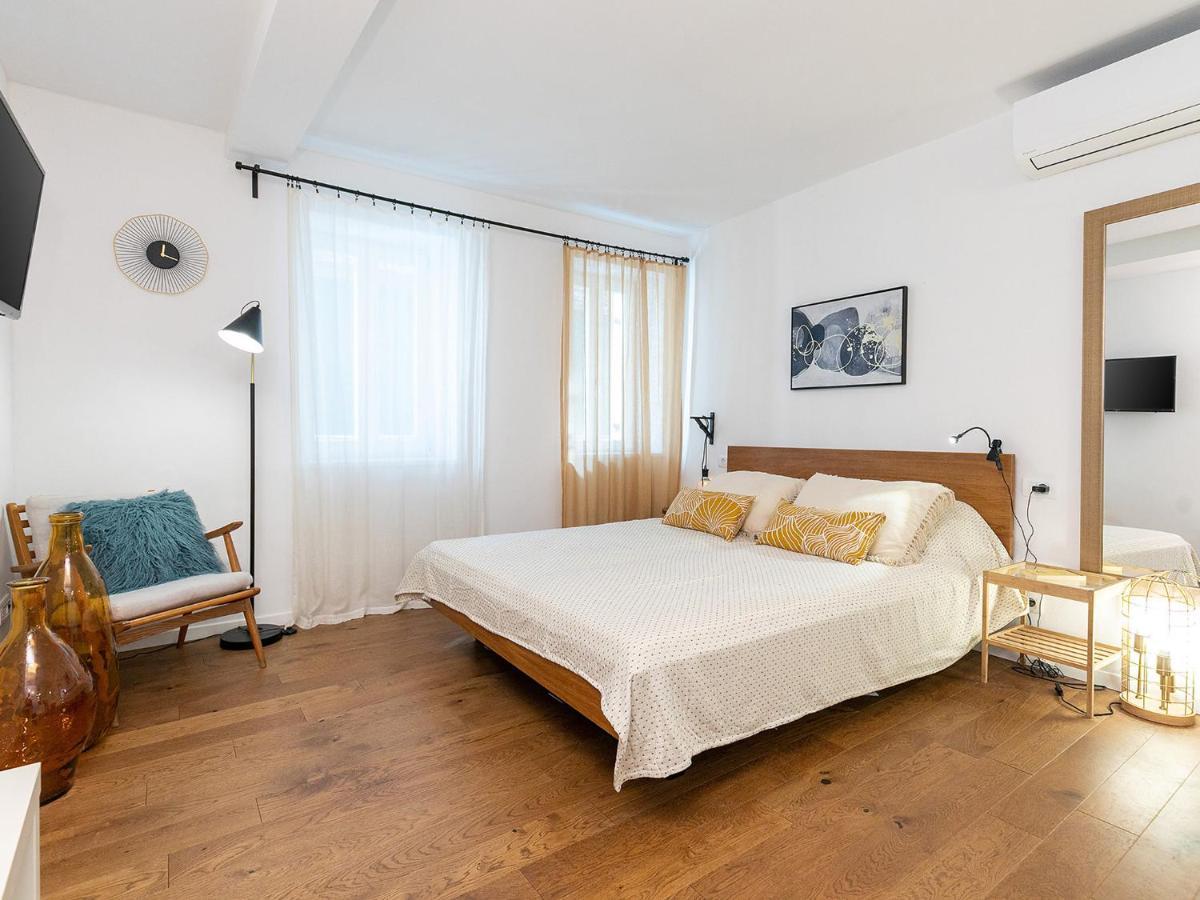 Stylish By Irundo Apartment *